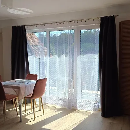 Brzozowa 4 * Пєховіце