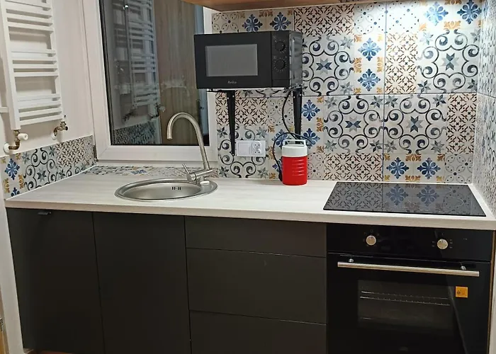 Apartment Brzozowa 4 *