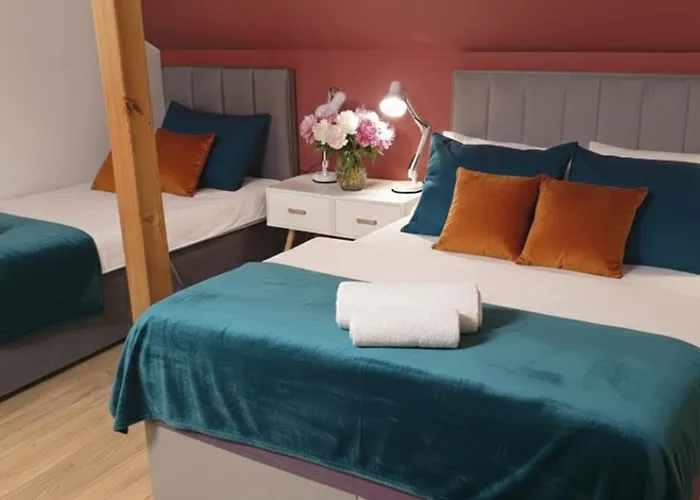 Apartment Brzozowa 4 *